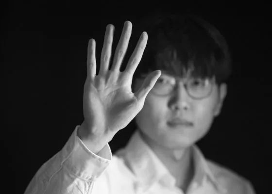bibijonesav在线播放
